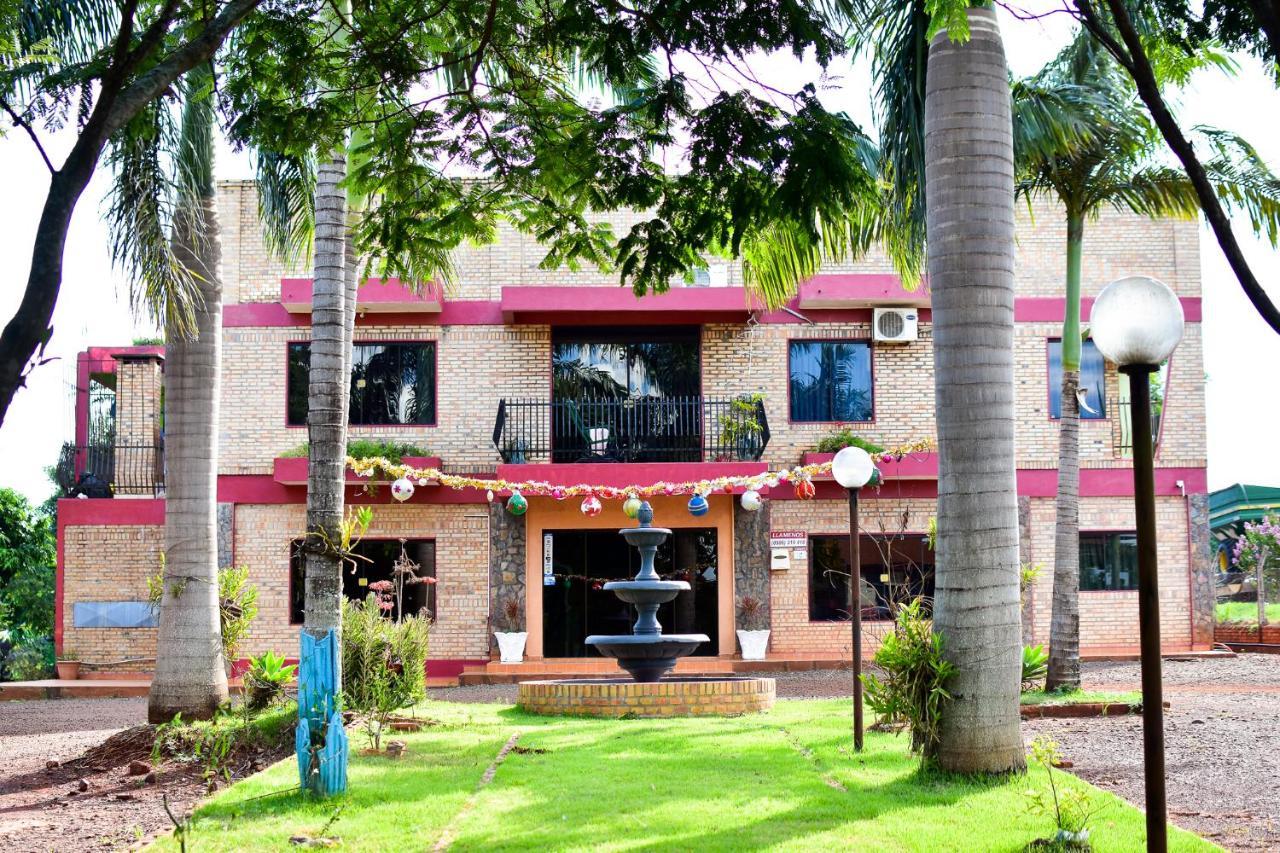 Palmas Park Hotel Y Restaurant Obligado Exterior photo
